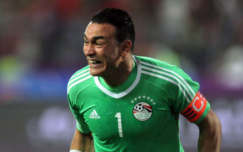 عصام الحضري