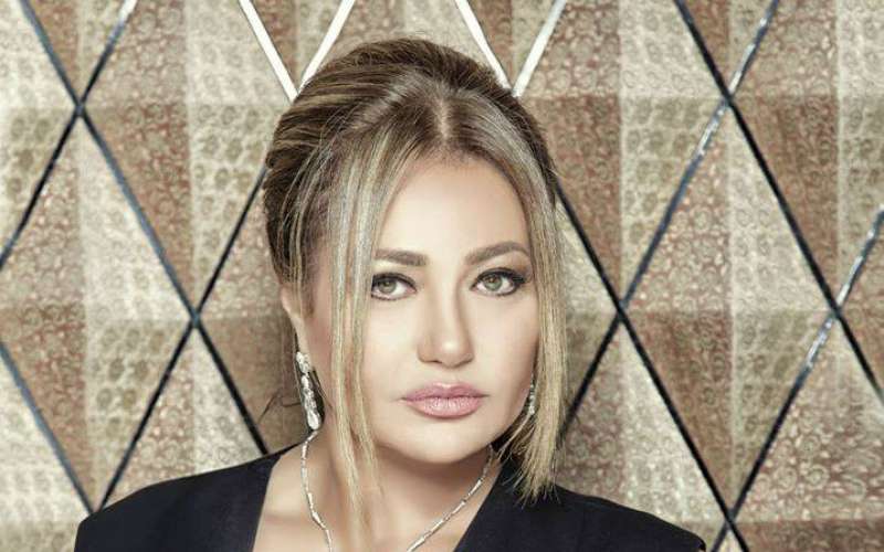 ليلى علوي
