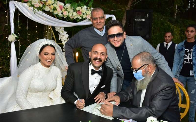 محمد توب يحتفل بزفافه